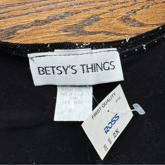 Betsy’s Things Made in USA NWT Vintage Black Floral Women's Cowl Neck Top 2X - Picture 5 of 6